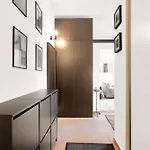Modern - Your Comfort & Relax Apartment